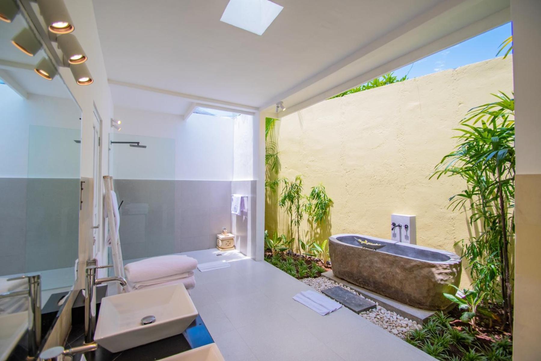 Villa Sitara, Sitara Villa Group Семиняк Екстериор снимка