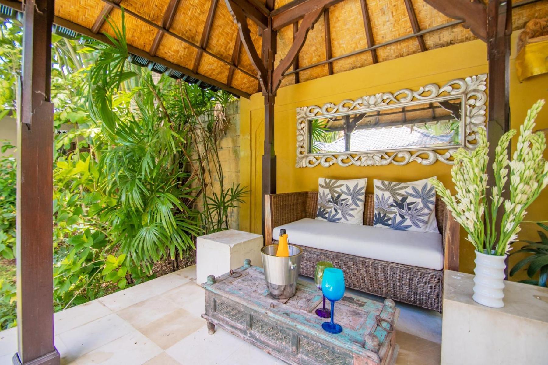 Villa Sitara, Sitara Villa Group Семиняк Екстериор снимка