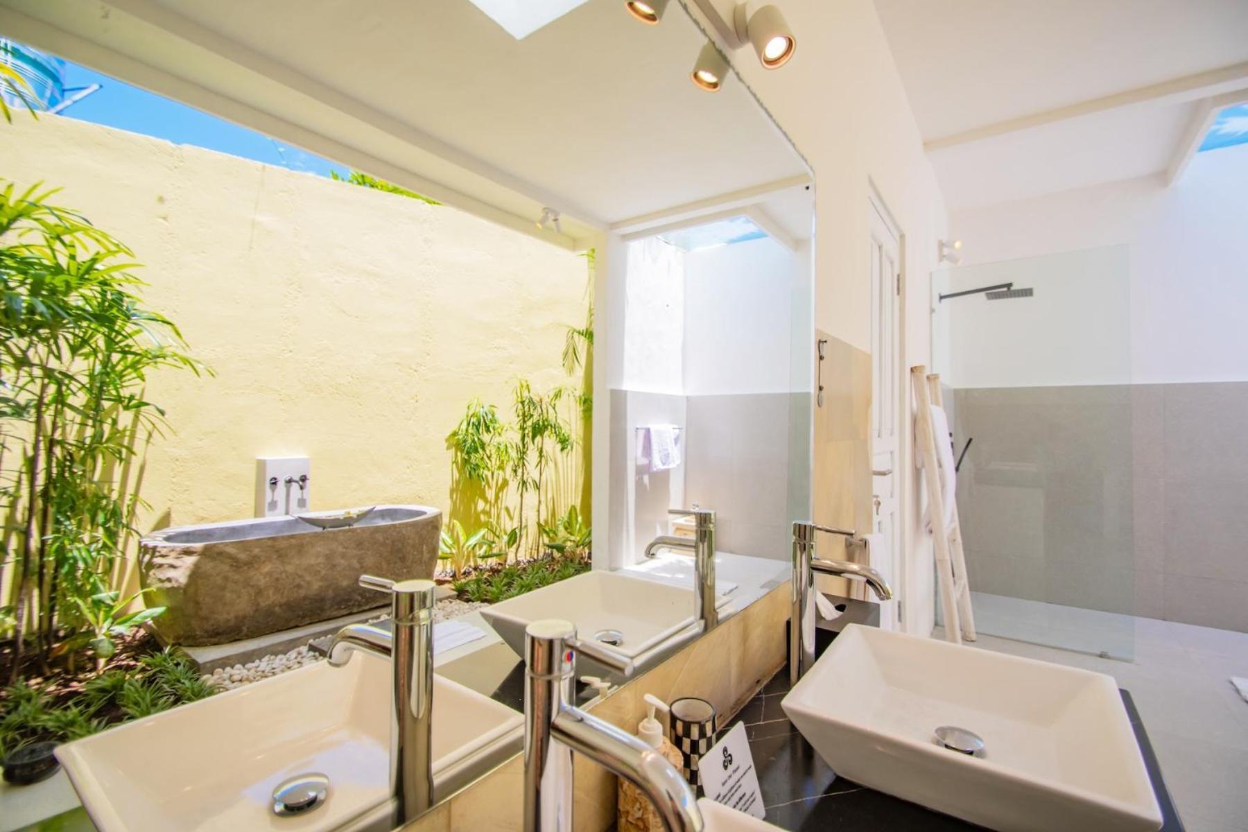 Villa Sitara, Sitara Villa Group Семиняк Екстериор снимка